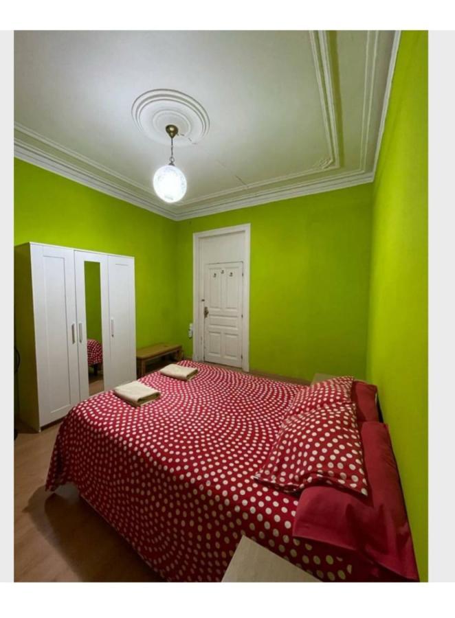 Barcelona Centric Hostel Bagian luar foto